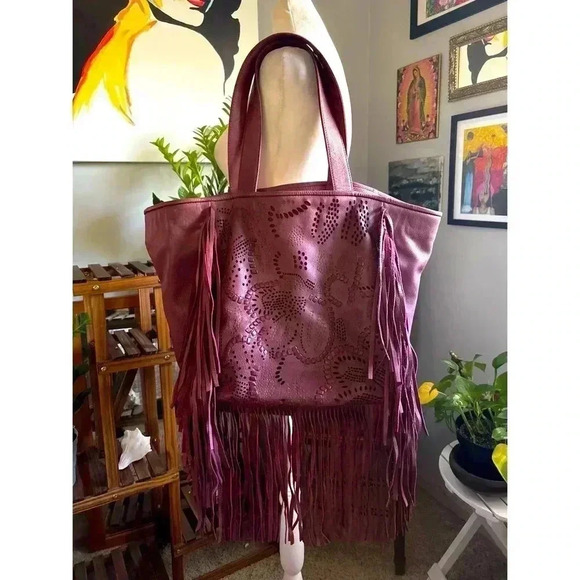 Frye Purple Fringe Shoulder Bag - Picture 1 of 8